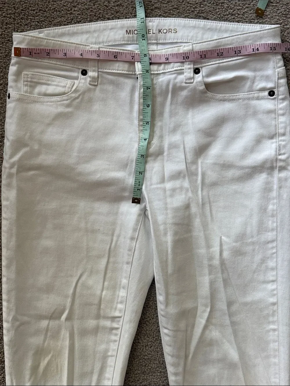Michael Kors White Cropped Slim Ankle Jeans!